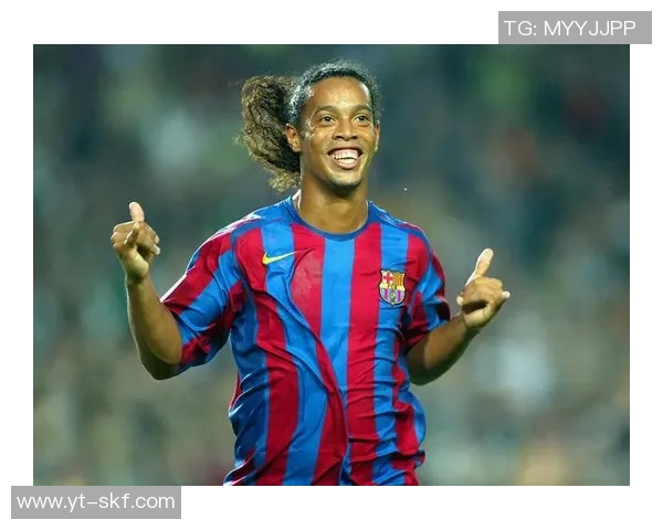 裤衩足球球星的传奇故事：从草根到世界舞台的精彩蜕变